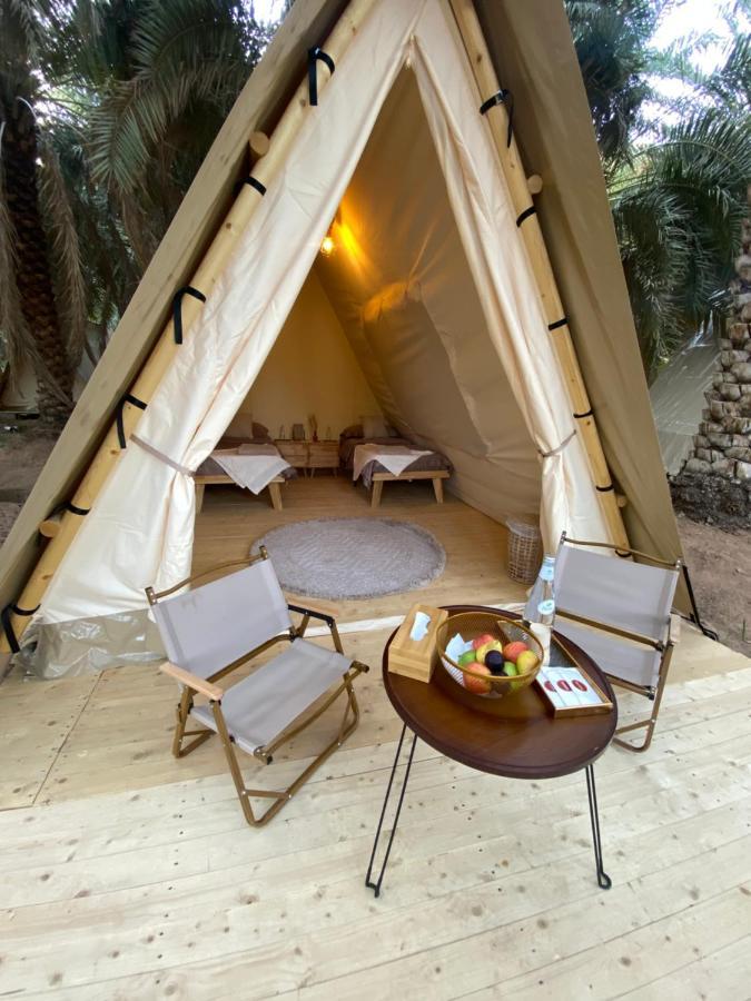 Hotel Husaak Glamping à Al-Ula Extérieur photo